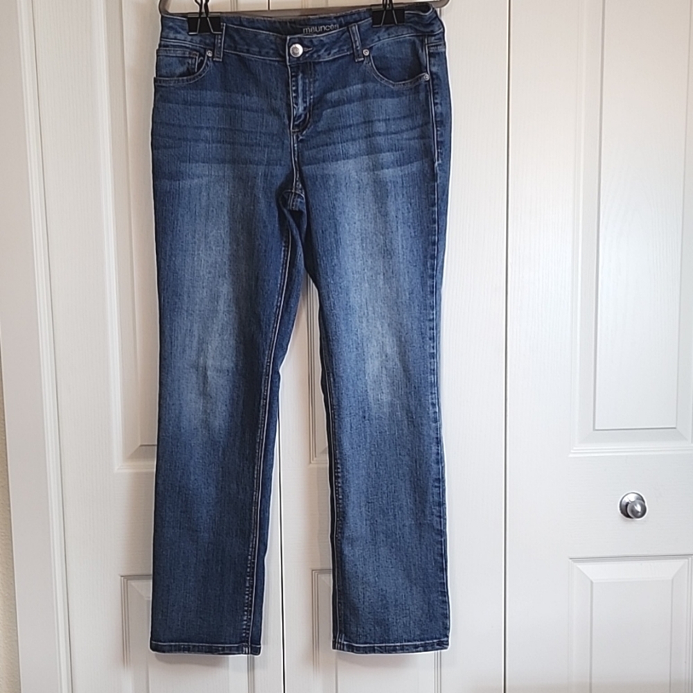 Maurices Jeans - dark wash - straight leg - mid rise - sz 14